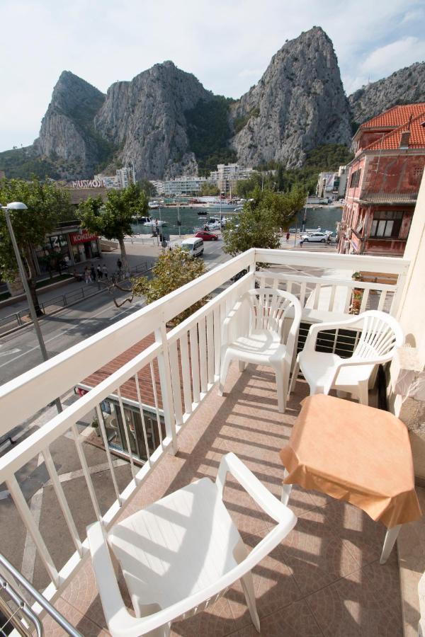 Omis - Michy Apartments ภายนอก รูปภาพ