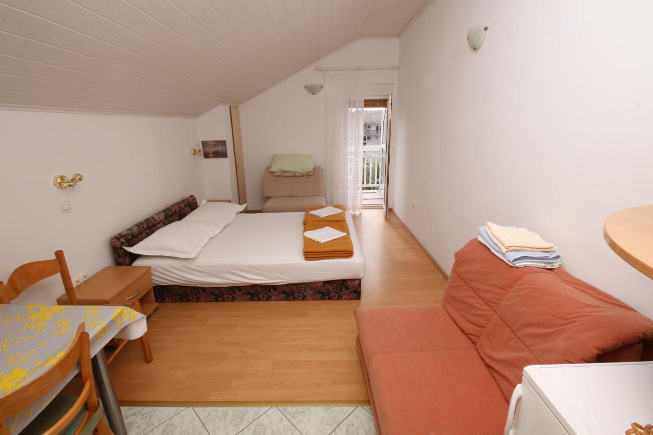 Omis - Michy Apartments ภายนอก รูปภาพ