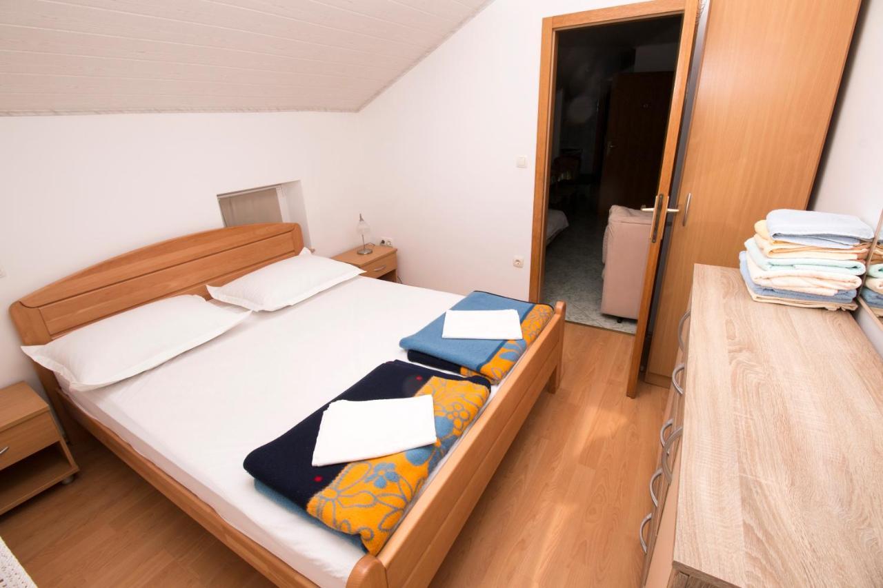 Omis - Michy Apartments ภายนอก รูปภาพ